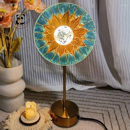 Table Lamps Nordic Retro Enamel Art LED Sun God Coloured Glass Lampshade Bedroom Coffee Shop Sunflower Bedside Desk Lamp