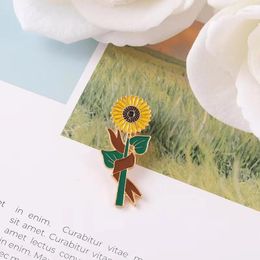 Brooches Sunflower Flower Enamel Pins Female Personality Metal Lapel Sweater Coat Cardigan Anti Light Buckle Medal Jewellery Gifts