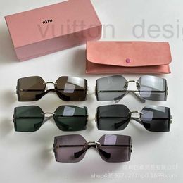 Occhiali da sole Designer Brand High Version Miao Same stile Nuovo Square Mu54ys Glasses TC01