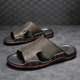 Pantofole Flip in pelle Flip Flip uomini Slifori Sandali domestici Stampe in pelle PU Scarpe estive Sandalias Comfort Sandals Largel464
