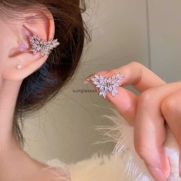 Clear and cool breeze sparkling diamond butterfly without ear holes bone clip for female earrings high-end niche design