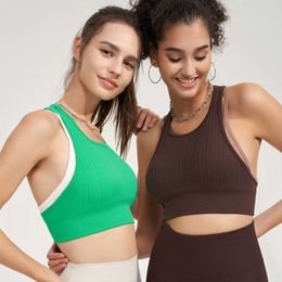 2024 Yeni Kontrast Renk Dikişsiz Yoga Sütü Sahte İki Parçalı Güzellik Arka Fitness Takım Spor Tank Top Entegre Kadınlar