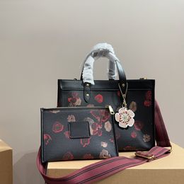 Borsa Di Design Handbag Women Designer Tote Bag Beach Bag Wide Shoulder Strap Flower Print Totes Field Luxury Bags 240220