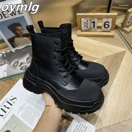 Boots Autumn Women's 2024 Thick Soled Mid Rise Show Slim Fried Arcade Car Lace Up Handsome Short