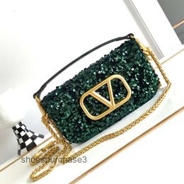 Small Designer Fashionable Chain Baguette Sequins Goods Diagonal Beads Shiny Cross Purse Square Valenns Leather High-end Bags Bag Womens O32D