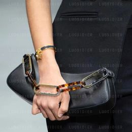 OLock Swing Black leather pouch Baguette shoulder bags oval F OLock tortoiseshell chain genuine leather Luxurys Designerhandbag purse w 1936