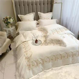 Bedding Sets French Noble White Lace High-end Egyptian Cotton Feather Satin Luxury Comforter Cover Set 4 Pcs Bed Sheet Elegant