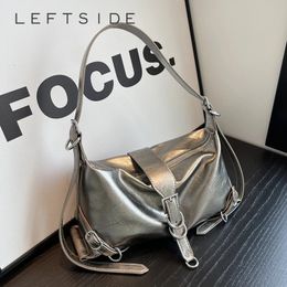 Left Side Silver Leather Crossover Bag Womens Luxury Y2K Korean Fashion Underwear Shoulder Bag Womens Armrest Bag Handbag 240529