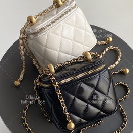Mini Cosmetic Bags Lipstick Case Designer Chain Bag Luxury 1:1 Quality Lambskin Crossbody Bags Shoulder bag Makeup bag 11cm With Box WC069