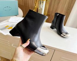 High quality Women Black Leather Ankle Boots Designer Martin Boot Fashion Roman Combat Booties Lady Heels Boots7774443