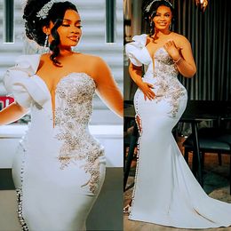 2024 Arabic Aso Ebi Plus Size Ivory Sexy Mermaid Wedding Dress Beaded Lace Crystals Bridal Gowns Dresses ZJ155