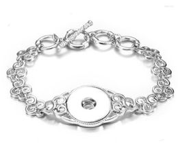 Charm Bracelets High Quality Antique Silver Plated Vintage Flowers Chains Snap Bracelet Bangles Fit 18MM Buttons DIY Jewelry Fawn25401835