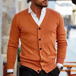 Men's Sweaters Classic Sweater Men Cardigan Casual Solid Colour Long Sleeve Knitted Coat Mens Autumn Fashion Single Breasted V Neck Knit Jackets 230831