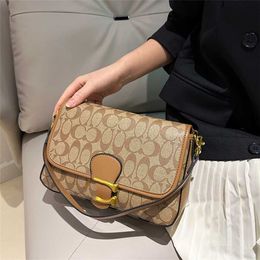 Popular 2023 New Underarm Jacquard Fabric One Shoulder Crossbody Flap Fashion Versatile Women's Bag 60% Off Outlet Online