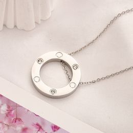 Luxury Fashion Necklace Designer Jewelry Party Silver Gold Rings Brand Nail Crystal Pendant Necklaces for Women Fancy Dress Long Chain Jewellery Gift