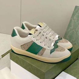 Italy Dirty Leather Shoe Green Red Stripe Luxurys Designers Canvas Ace Casual Shoes Classic Butter Distressed Screener Sneakers 09