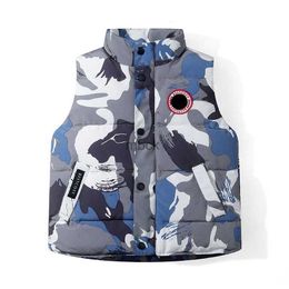 Down Coat Goose Children's Down Vest Winter Camouflage Boys and Girls 100% CanadianGoose Thickened Small and Medium Children's Down Coat Vest Outwear HKD2308319