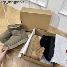 New 23ss Ultra Mini Platform Boot Designer Woman Winter Ankle Australia Snow fashion u/g Boots Thick Bottom Real Leather Warm Fluffy womens Booties