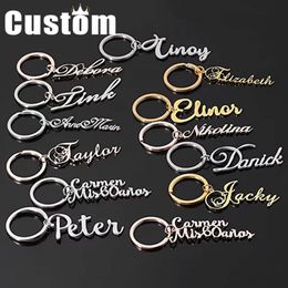 Keychains Lanyards Personalised Name Custom Keychain Men Women Stainless Steel Customised Letter Key Chain Jewellery Gift 230831