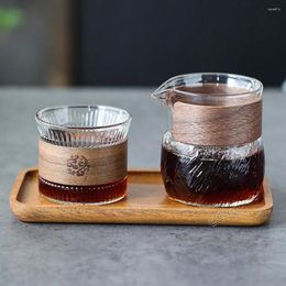 Coffee Pots Handmade Japanese-Style Hammer Pattern Glass Sharing Pot Set With Wooden Protective Sleeve Borosilicate Resistant Cup