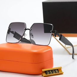 Fashion Classic Designer Sunglasses For Men Women Sunglasses Luxury Polarised Pilot Oversized Sun Glasses UV400 Eyewear PC Frame Polaroid Lens Ss3528