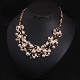 Pendant Necklaces Simulated Pearl Pendants Leaves Statement Necklace Women Collares Ethnic Jewellery For Gifts 230831