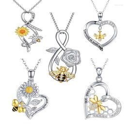 Pendant Necklaces Rhinestone Flower Bee Necklace For Women Long Chain Crystal Heart Cute Fashion Jewellery Gifts Dz568