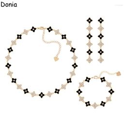 Pendant Necklaces Donia Jewelry Fashion Shell Flower Titanium Steel Micro-Inlaid Zircon Necklace Bracelet Earrings Luxury Suit.