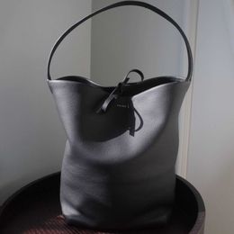 New Bag the Large Capacity Row Shoulder Bags Cowhide Designer Crossbody Handbag Luxury Bucket Bag Womens Purses 230901