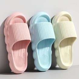 Slippers Women Cloud Soft Eva Couple Home Slipper Summer Beach Unisex Bedroom Shoes Ladies Flip Flops Thick Bottom Sandals 2023