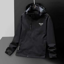 Men's Jackets Sweaters Designer Windbreaker Rainproof Jacket Sweater Printing Men Shirt Quality Round Long Letter Embroidery Top Pullover