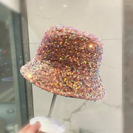 Berets MOOVOOK 2023 Versatile Fashion Design Colourful Sequins Bucket Hat Street Cool Sunshade Leisure Basin