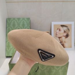 New fitted hats designer hat hats designers women designer caps plain dyed casual fashion street hats comfortable beret 10 colors optional o