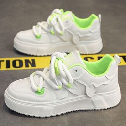 Mens Fashion Casual Flat Shoes Youth Low Top Skateboard Sneakers Versatile Walking Shoes Black White Green