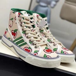 Tennis 1977 Canvas Casual Shoes Luxurys Designers Womens Shoe Italy Green And Red Web Stripe Rubber Sole Stretch Cotton Low Top Mens Sneakers 12