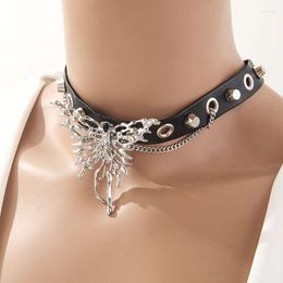 Pendant Necklaces Black Punk Collar Leather Spikes Charm Butterfly Choker Necklace For Women Party Goth Jewelry Gift