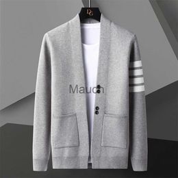 Men's Sweaters Solid Colour Cardigan Men's Sweaters Autumn New Fashion Contrasting Stripes Cardigan Sweater Sueter Hombre Los Hombres Abrigos J230901