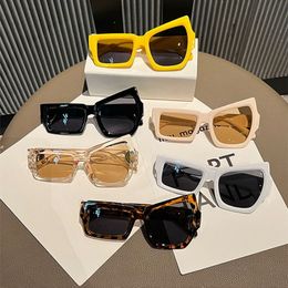 Occhiali da sole quadrati irregolari alla moda Occhiali da sole asimmetrici per feste divertenti Uomo Designer di marca Personalità Nero Oculos De Sol