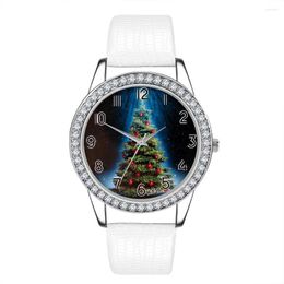 Wristwatches Fashion Quartz Ladies Watch Easy Read Dial With Christmas Tree Design Analog Watches For Unisex Working And Office