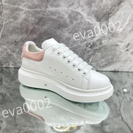 2023 new Hot Luxury Sneaker fashion sneakers white shoes thick soled elevated men's and women's shoes versatile classic casual couple board shoes xsd221101