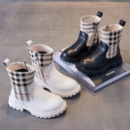 Boot Kinderstiefel Botas Herbst/Winter Britische Gril-Schuhe Klassische Stiefeletten Mode Kinderschuhe Mädchenstiefel Trend Big Boy Boot Botines 2352