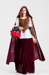 Corte medieval Luxury Capuz de pilotagem vermelha com shawl longo AST980987