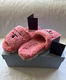 Winter Ladies warm slipper flats flip flop fur wool sandal Cozy Logo Slide Sandals platform sole indoor flat Warm letters Sandals Comfortable Fuzzy 35-42