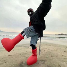 2023 Дождевые ботинки MSCHF Мужчины Женщины Большой красный ботинок EVE Rubber Astro Boy Reps над коленными ботинками Cartoon Shoes Толстое дно. Размер платформы 35-41 Новый 33961