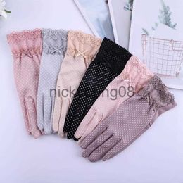 Five Fingers Gloves Five Fingers Gloves 1 Pairs Anti-UV Thin Lace Bow Wave Point Sunscreen Driving Touch Screen Black Mittens Women x0902