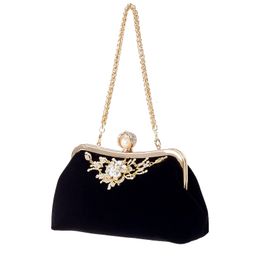 Evening Bags Female Diamond Pearl Handbag Vintage Crystal Flower Bag Wedding Party Bride Clutch PurseBlack 230901