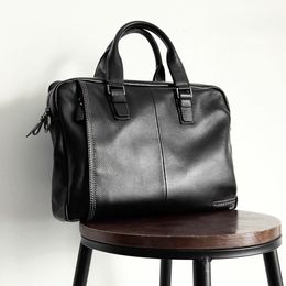 Briefcases 2023 Natural Cowskin 100 Genuine Leather Men's Briefcase Fashion Large Capacity Business bag Black Male Shoulder Laptop Bag 230901