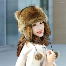 Berets Winter Bomber Hats Women Raccoon Fur Caps Ushanka Hat Warm Ear Fashion Pom Lady Real Cap