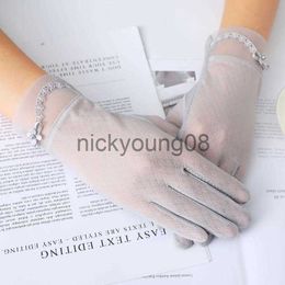 Five Fingers Gloves Five Fingers Gloves Sexy Summer Women UV Sunscreen Short Pearl Flowers Thin Silk Lace Touch Screen Driving x0902 x0903