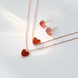 Fashion luxury 4/Four Leaf Clover V Jinfan Love Necklace Female Heart shaped Earrings Peach Bracelet Collar Bone Chain Thickened 18K Rose Gold Red Chalcedony